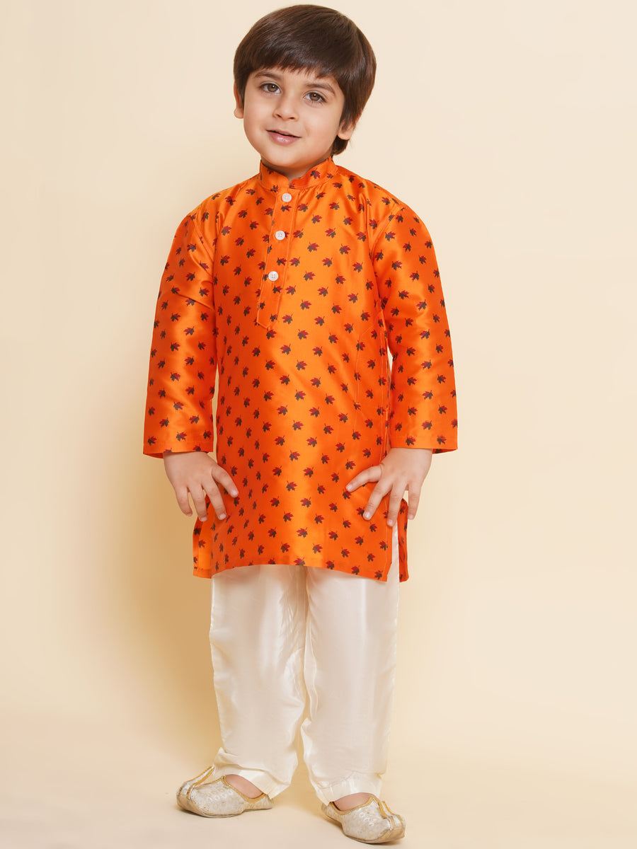 Boys Printed Kurta and Pyjama Set
