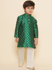 Boys Printed Kurta and Pyjama Set