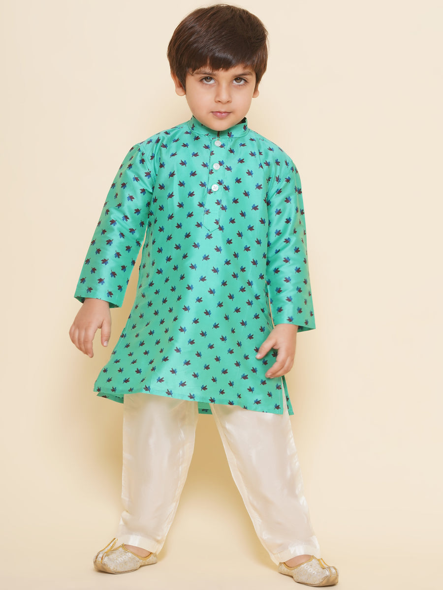 Boys Printed Kurta and Pyjama Set