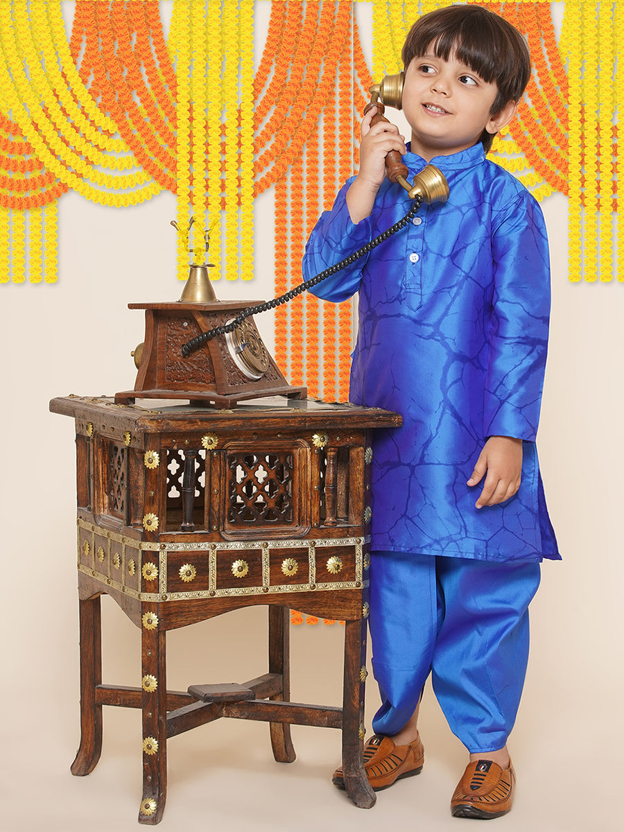 Boys Printed Kurta and Solid Dhotipant Set