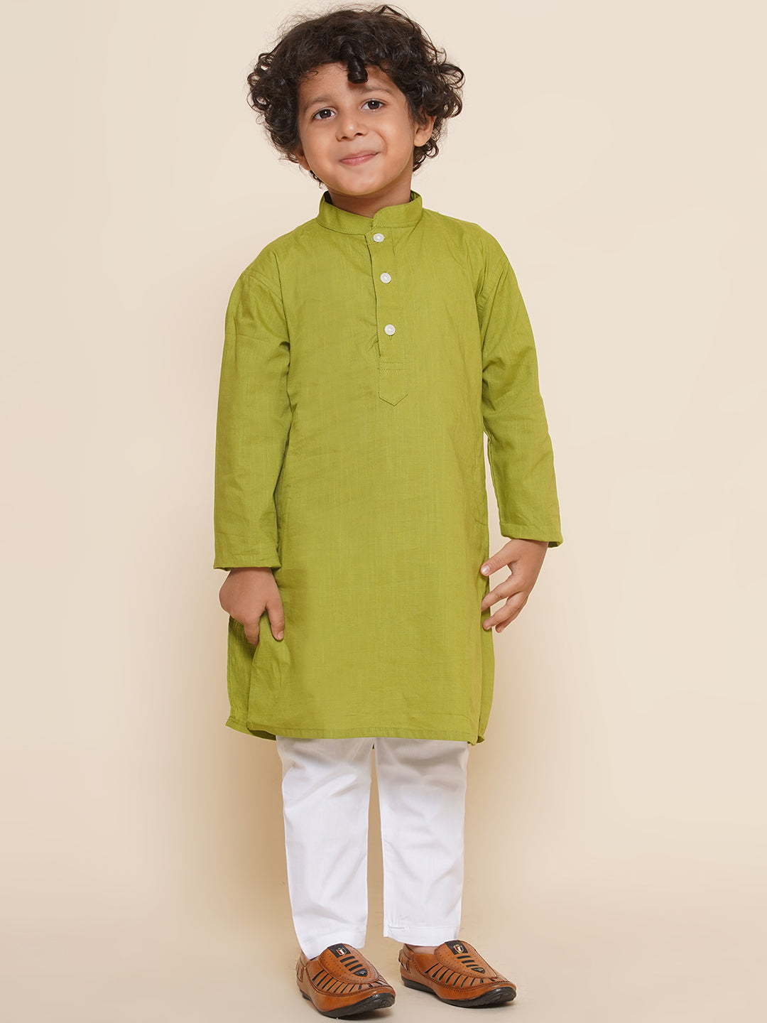 Boys Solid Colour Cotton Kurta Pyjama Set