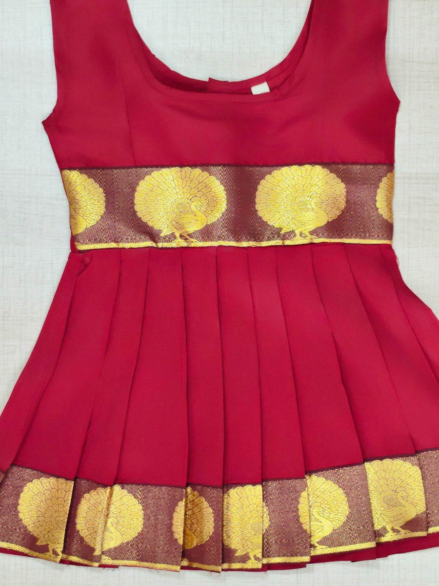 Girls Ethnic Silk Finish Pavadai set