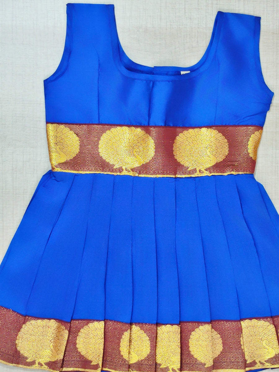 Girls Ethnic Silk Finish Pavadai set