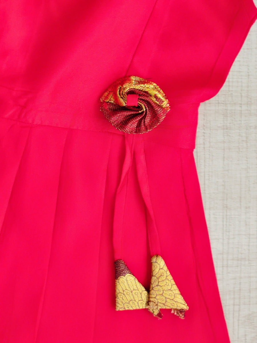 Girls Ethnic Silk Finish Pavadai set