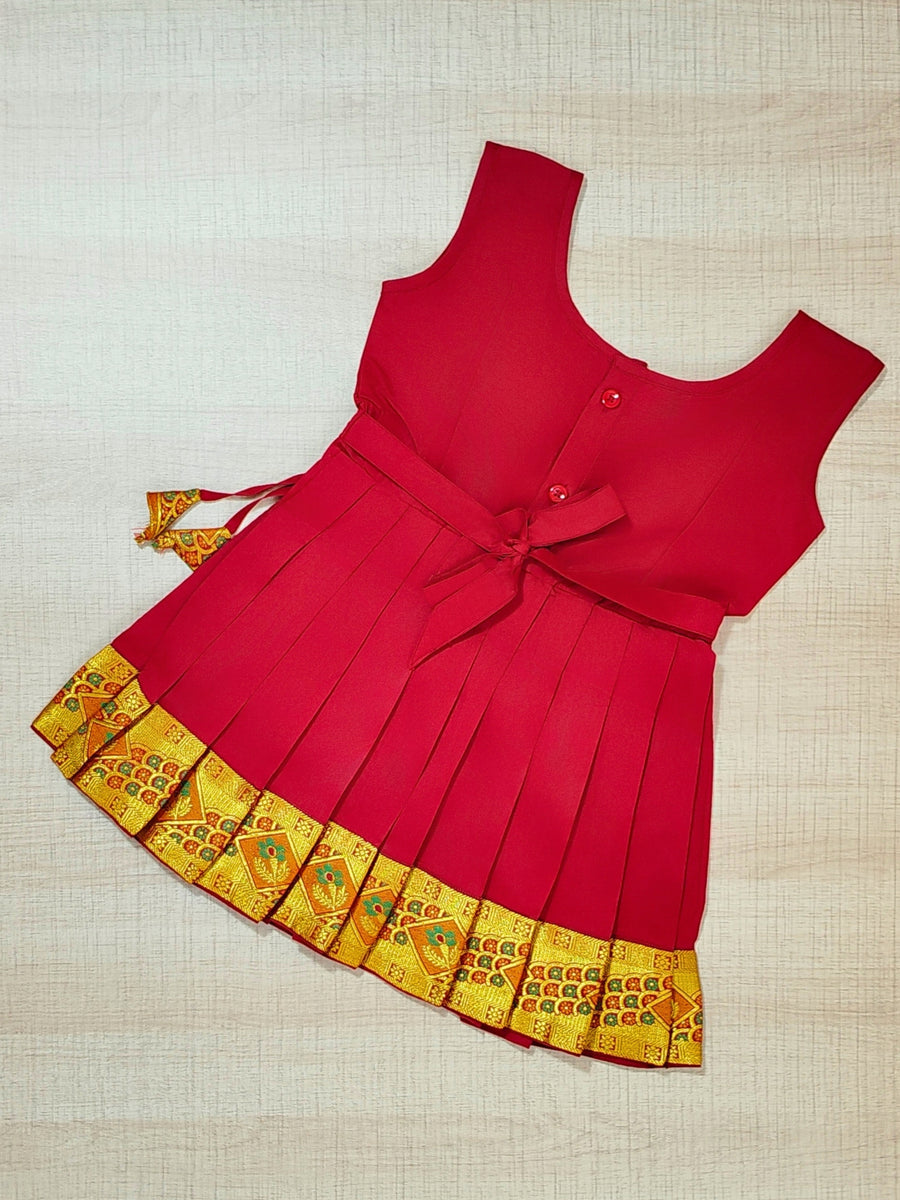 Girls Ethnic Silk Finish Pavadai set