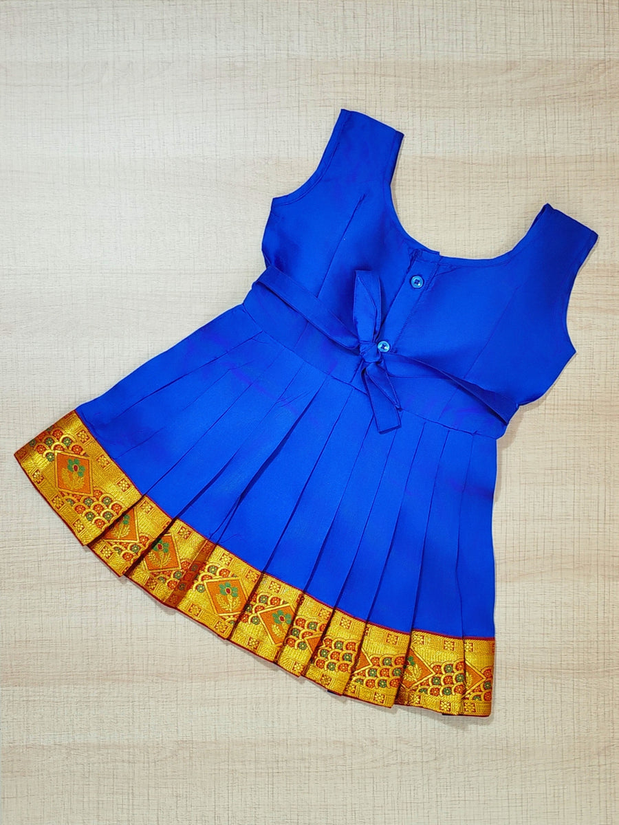 Girls Ethnic Silk Finish Pavadai set