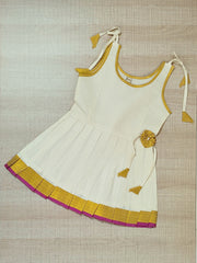 Girls Ethnic Kerala Kasavu Pavadai Set