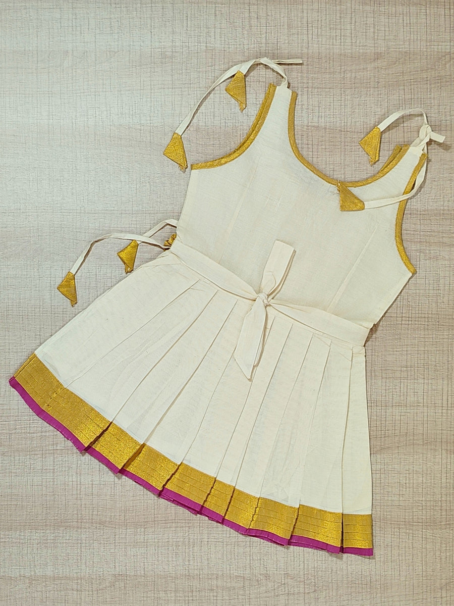 Girls Ethnic Kerala Kasavu Pavadai Set