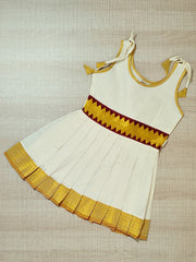 Girls Ethnic Kerala Kasavu Pavadai Set