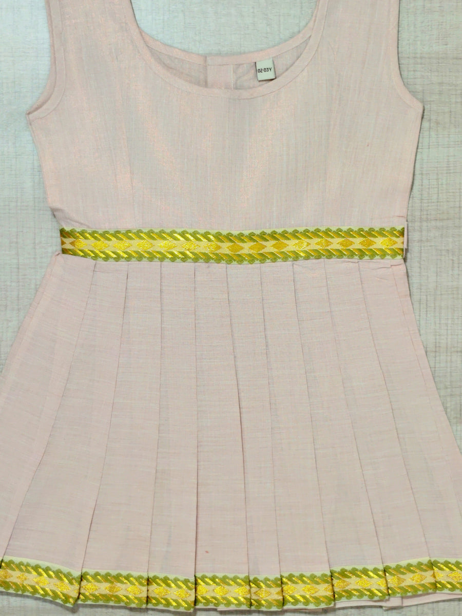 Girls Solid Color Ethnic Pavadai Set