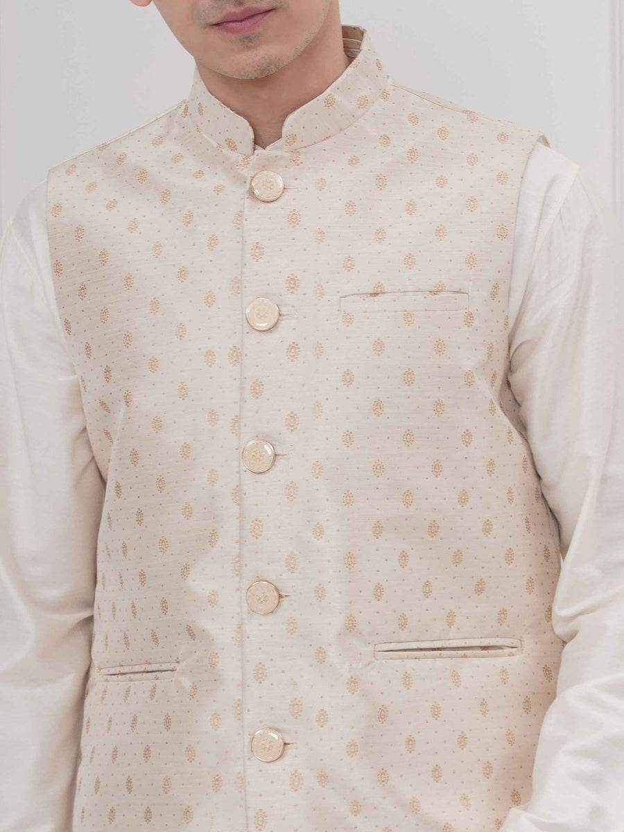 Mens Readymade Silk Cotton Kurta Pyjama And Nehru Jacket.