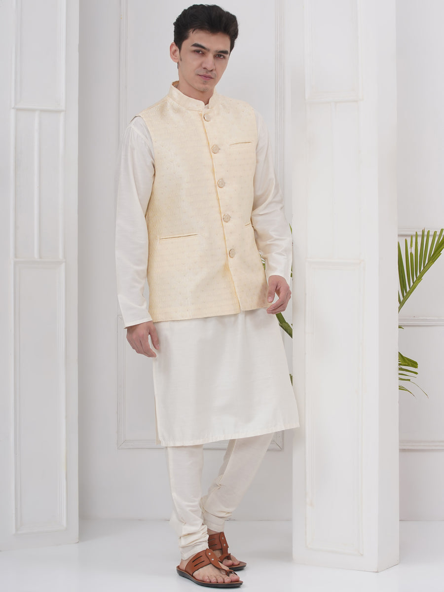 Mens Readymade Silk Cotton Kurta Pyjama And Nehru Jacket.