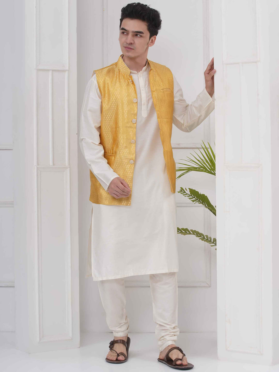 Mens Readymade Silk Cotton Kurta Pyjama And Nehru Jacket.