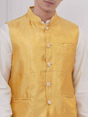 Mens Readymade Silk Cotton Kurta Pyjama And Nehru Jacket.