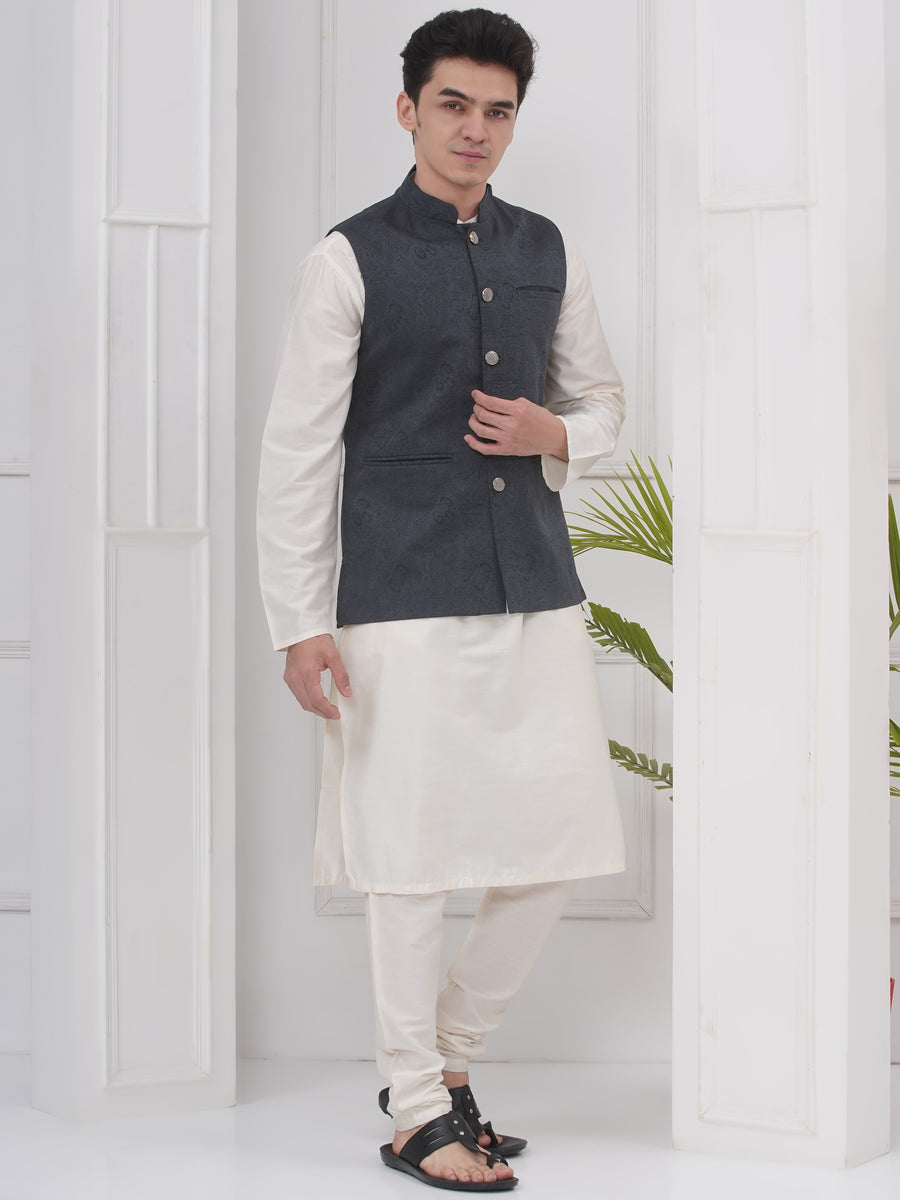 Mens Readymade Silk Cotton Kurta Pyjama And Nehru Jacket.