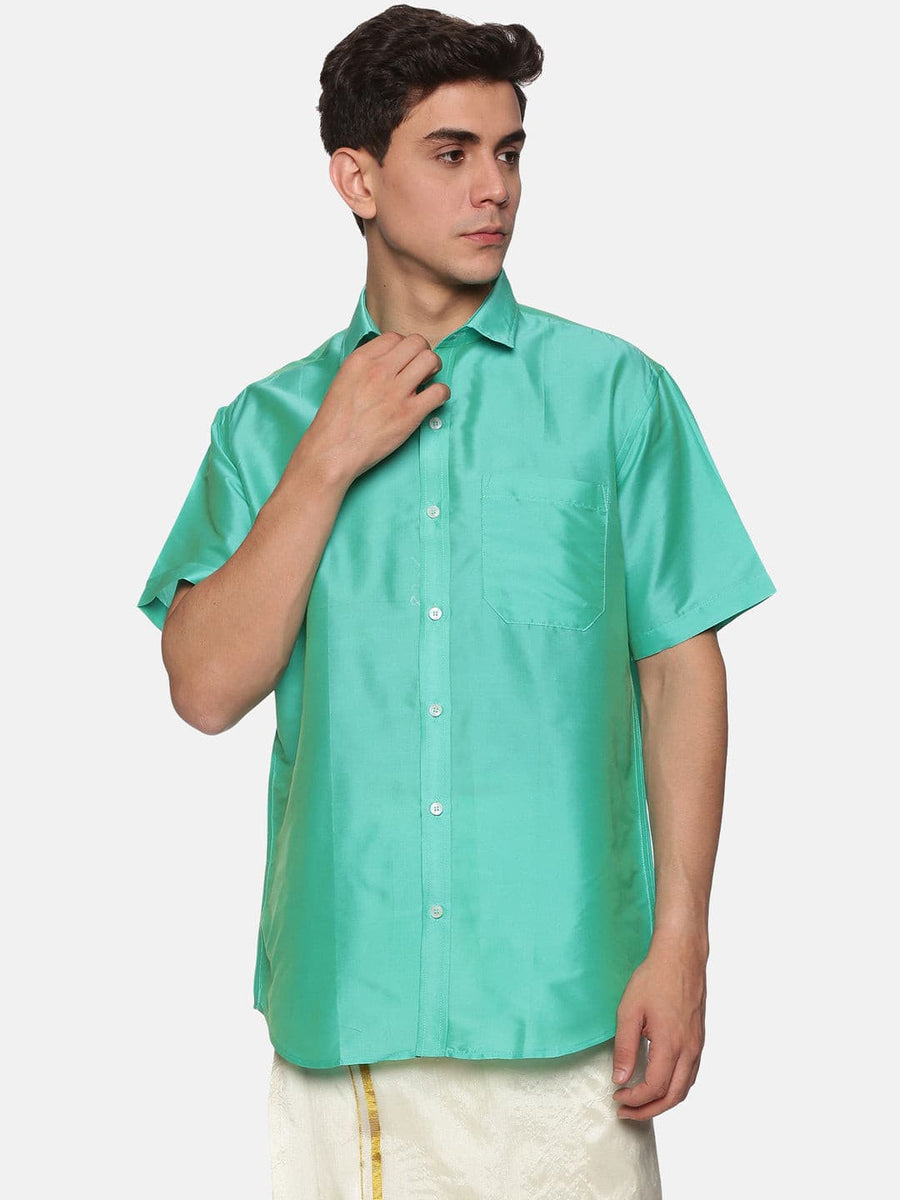 Men Solid Colour Regular Fit Half Sleeve Ethnic Shirt