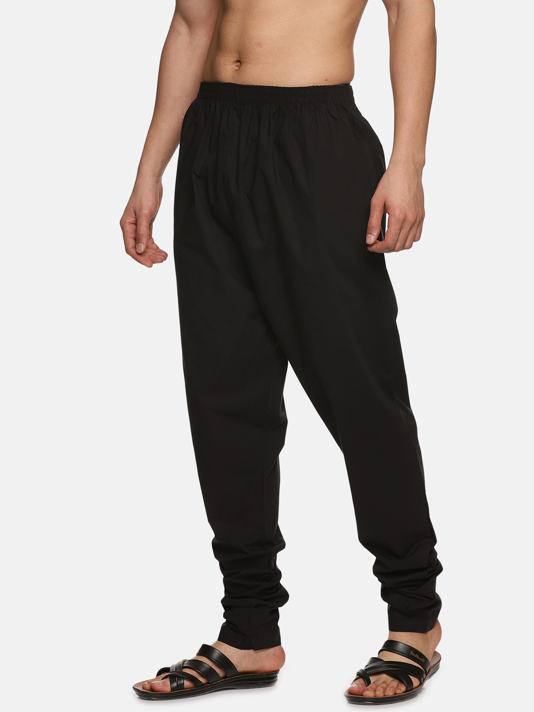 Men Solid Black Cotton Pyjama With Pocket