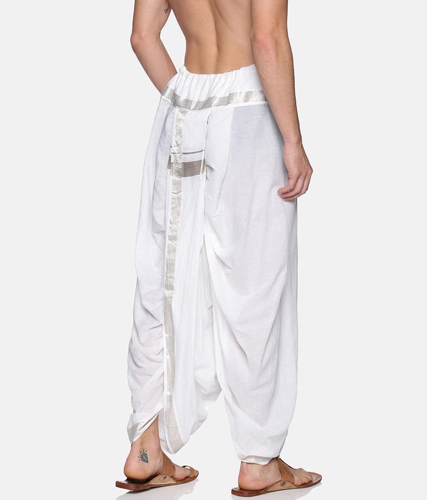 Men White Colour Cotton Dhoti Pant / Panjakejam.