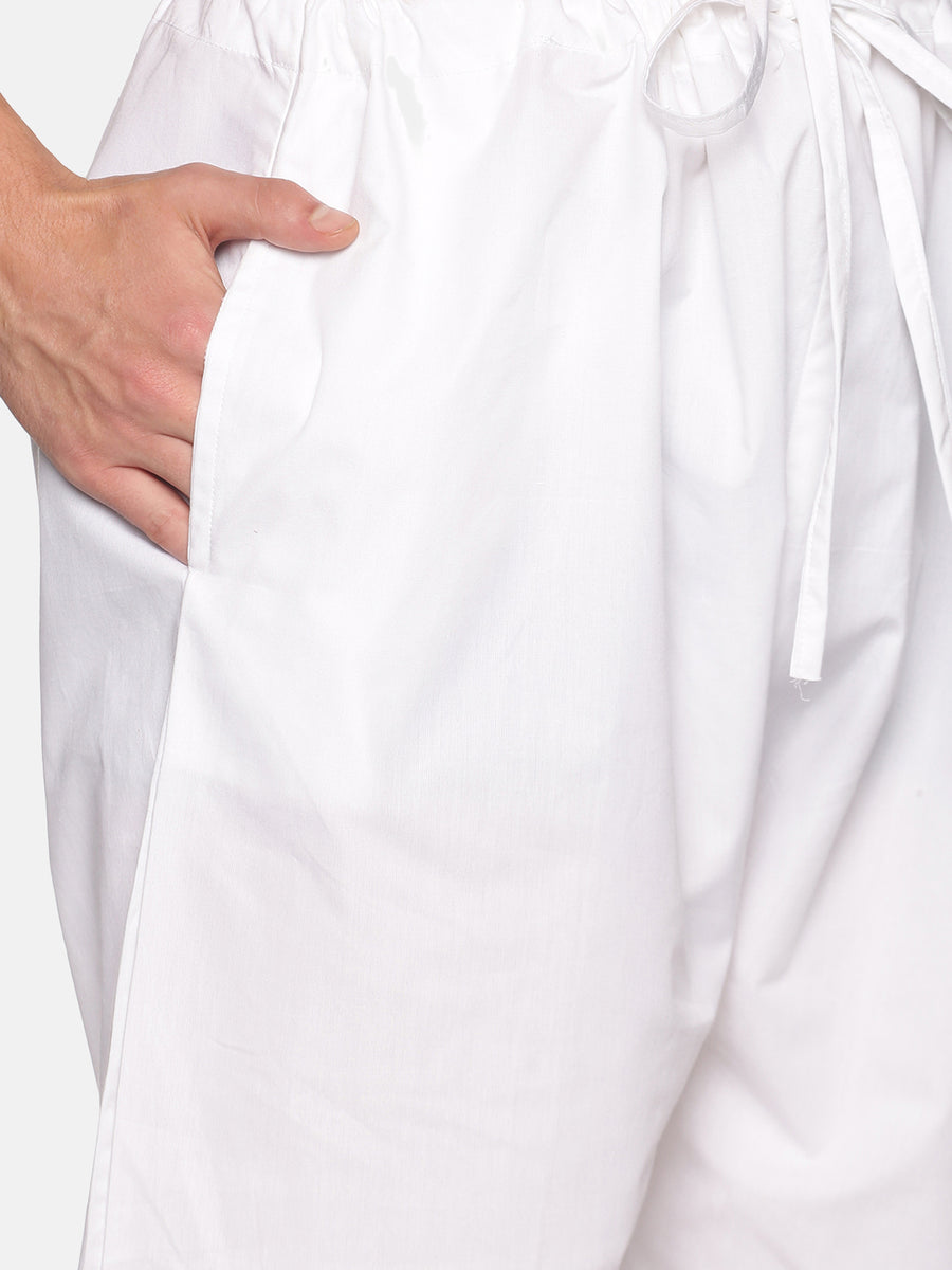 Men Cream Colour Cotton Kurta Pyjama Set.