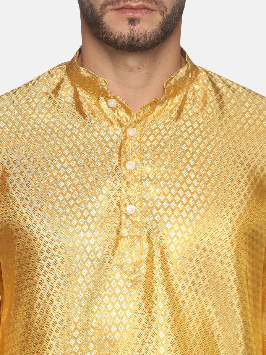 Men Jacquard Gold Diamond Long Kurta.