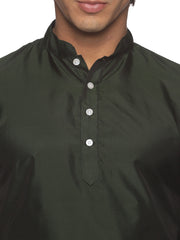 MENS SILK SHORT KURTA WITH PANCHAKAJAM