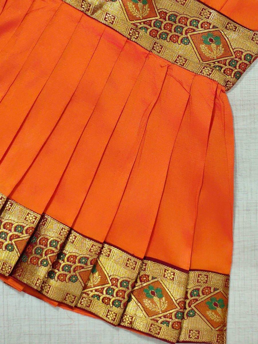 Girls Ethnic Silk Finish Pavadai set