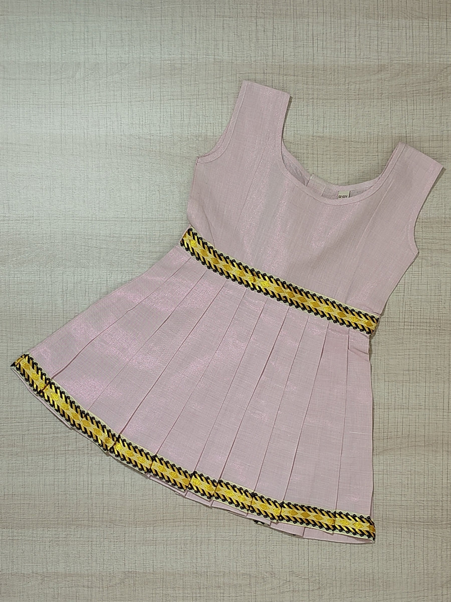 Girls Solid Color Ethnic Pavadai Set