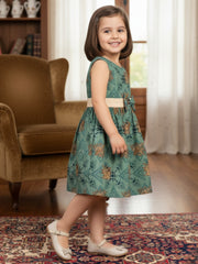 Girls Sleeveless Cotton Digital Print Dress – Stylish Party & Casual Wear