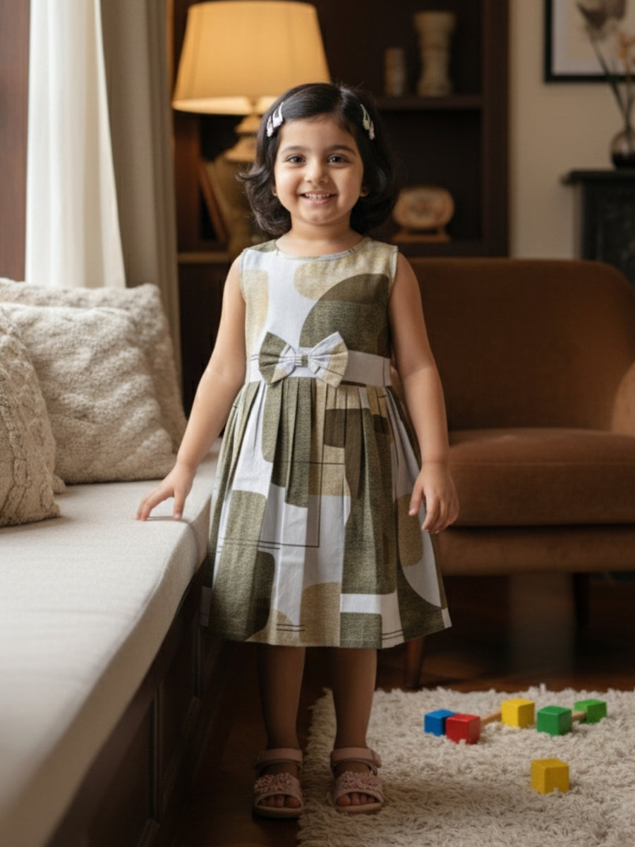 Girls Sleeveless Cotton Digital Print Dress – Stylish Party & Casual Wear