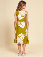 Girls Green Ethnic Motifs Digital Print Fit and Flare Midi Dress