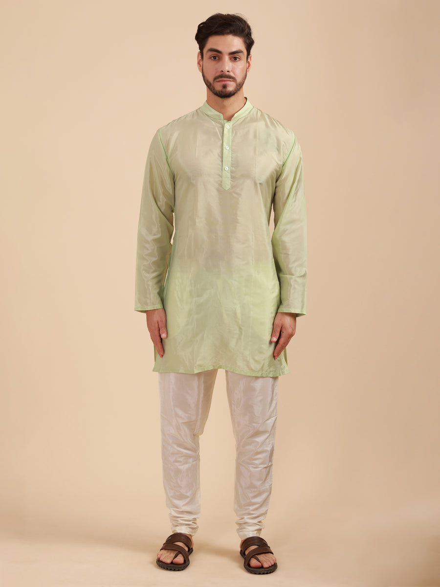 Men Solid Colour Art Silk Mandarin Collar Kurta & Pyjama
