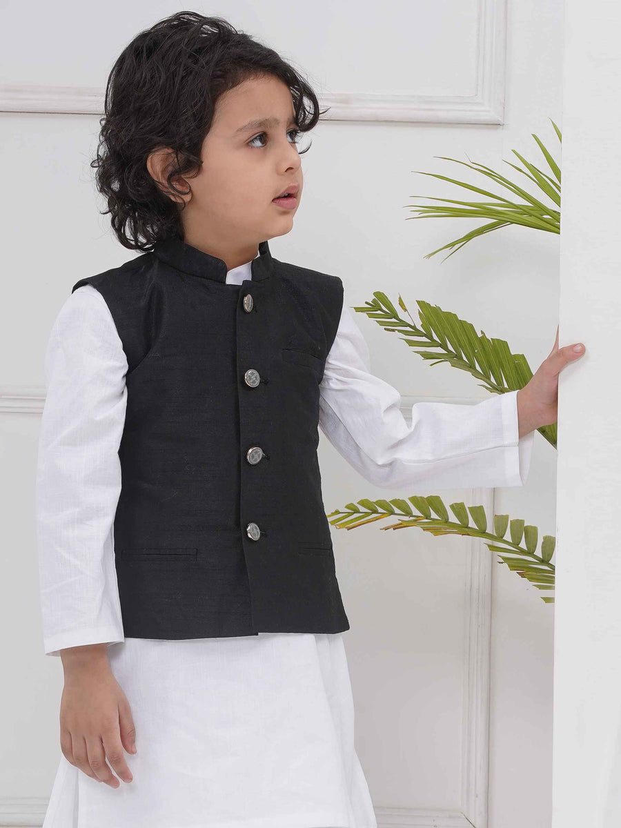 Boys Mandarin Collar Nehru Jacket.