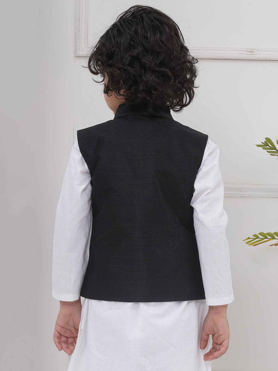 Boys Mandarin Collar Nehru Jacket.