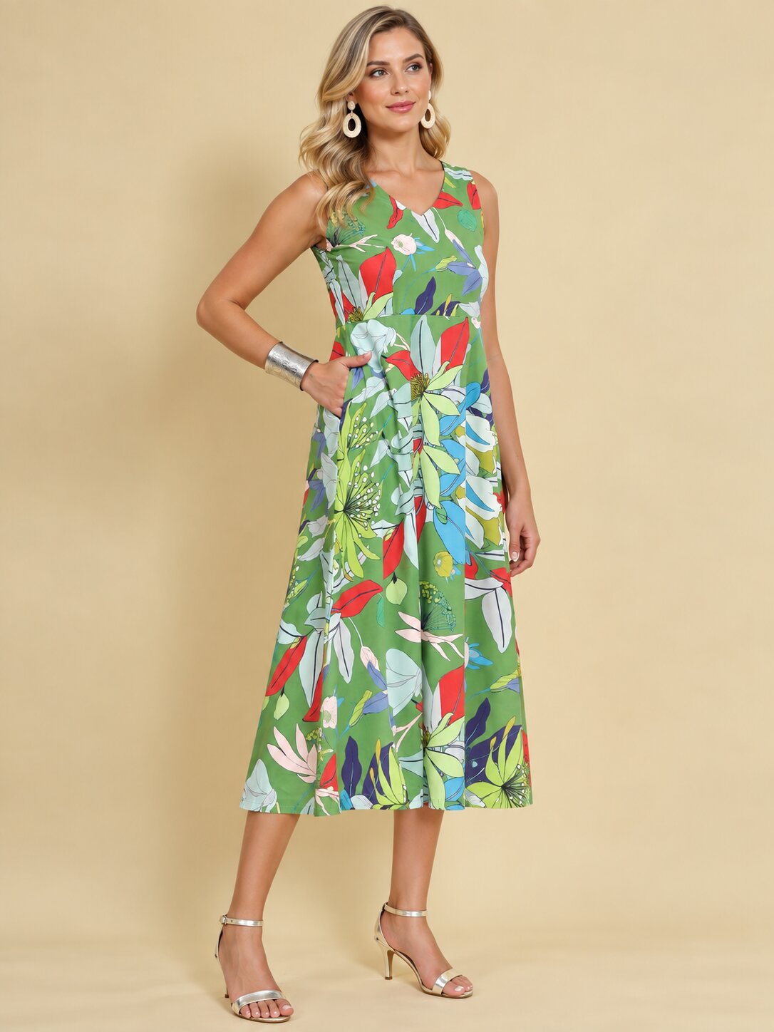Women Green Ethnic Motifs Digital Print Fit and Flare Midi Dress