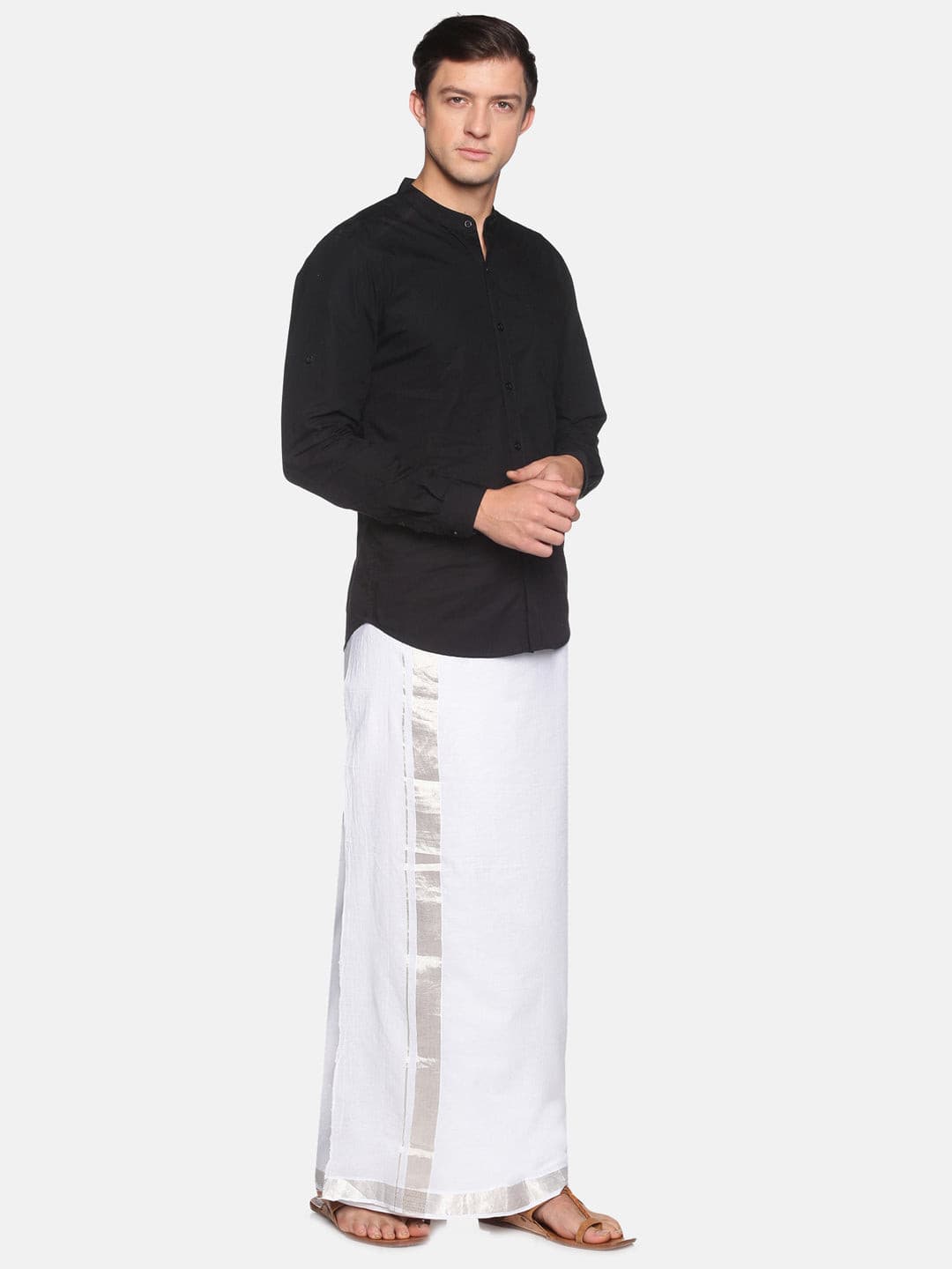 Cream plain design kerala mundu set with contrast intricate zari border