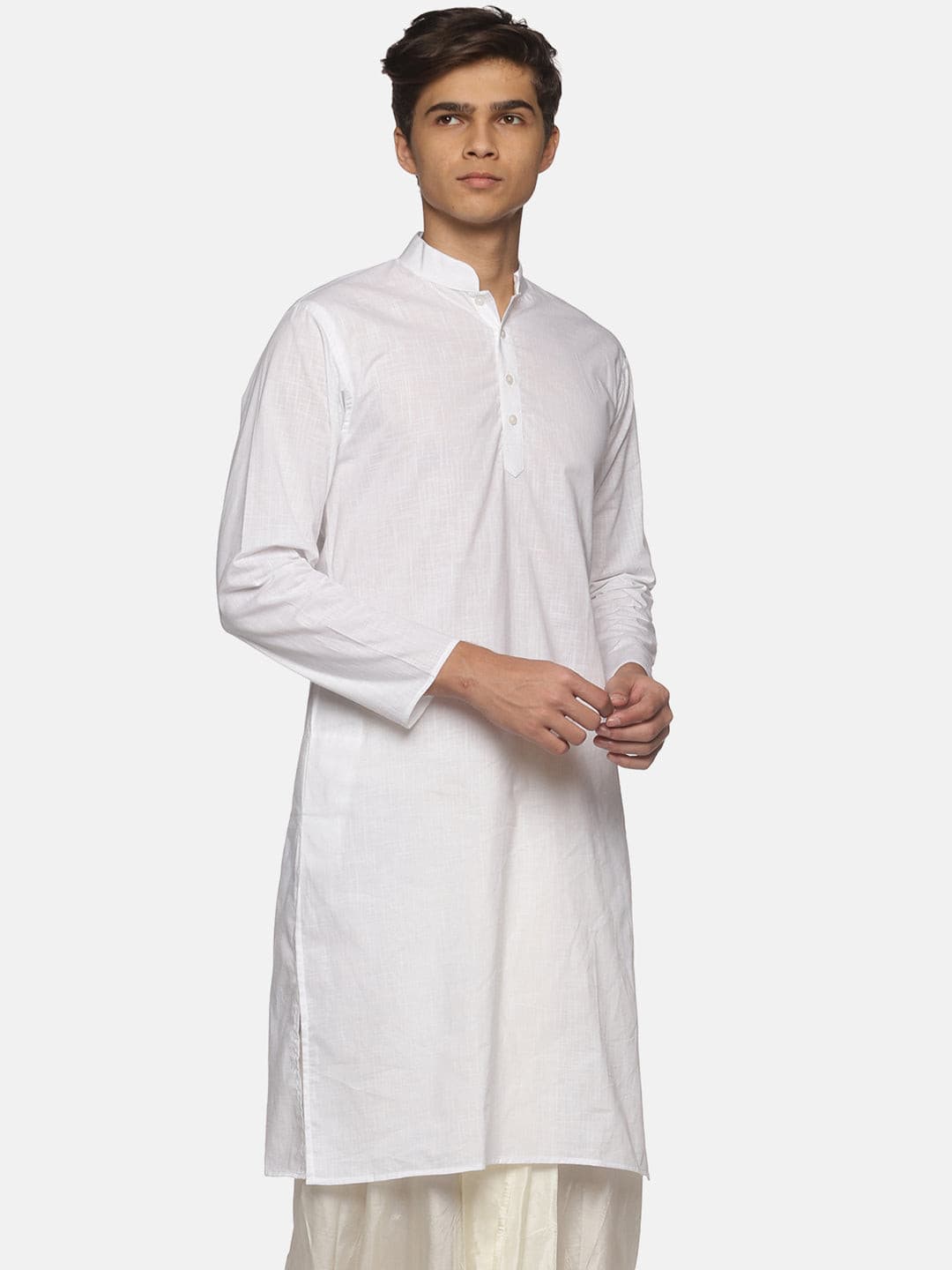 Men White Colour  Cotton Kurta.